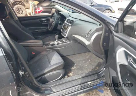 2016 Nissan Altima 2.5/2.5 S/2.5 Sl/2.5 Sr/2.5 Sv from USA, damaged, VIN 1N4AL3AP2GN352931